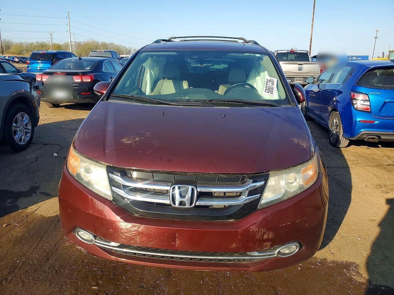 2016 Honda Odyssey Touring - Image 5