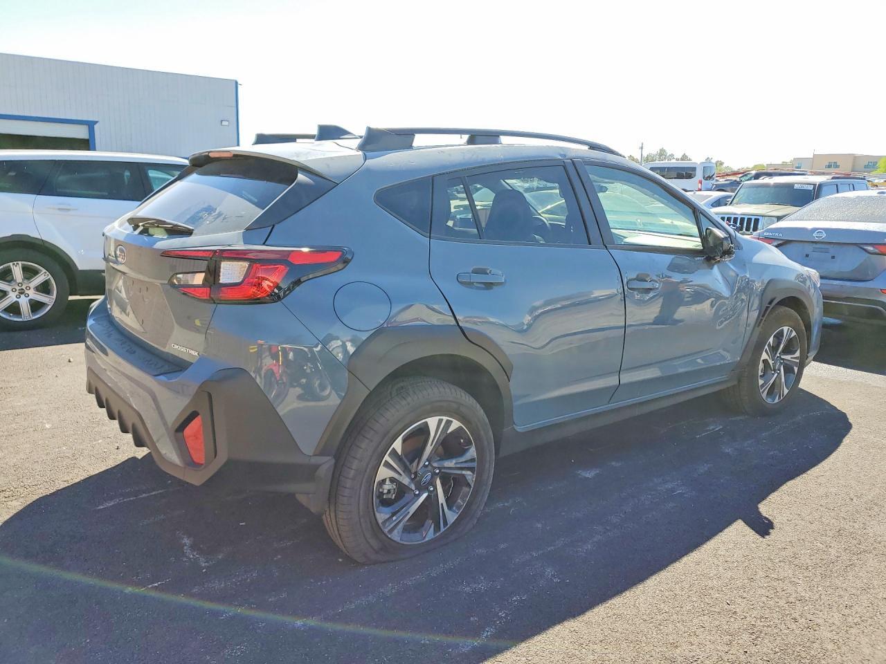 2025 Subaru Crosstrek Premium - Фото 3