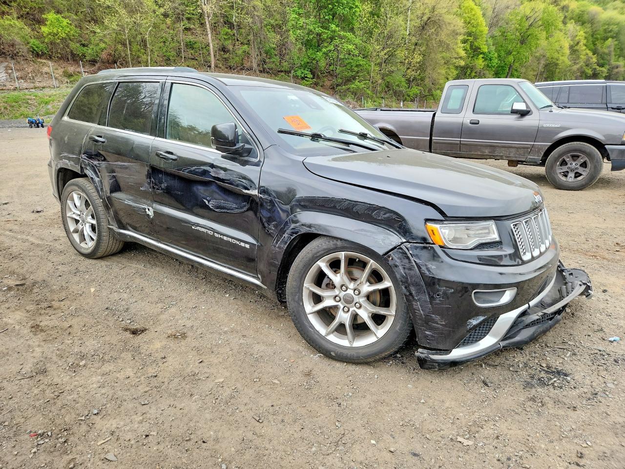 2015 Jeep Grand Cherokee Summit - Image 4