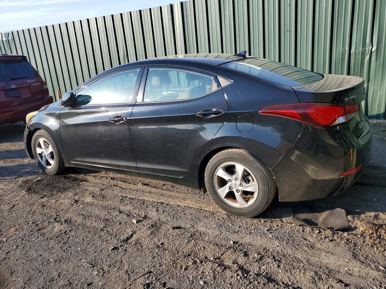 2015 Hyundai Elantra Se - Image 2