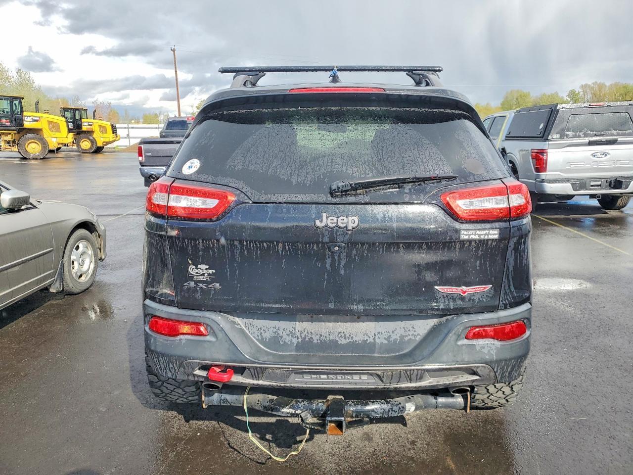 2015 Jeep Cherokee Trailhawk - Image 6