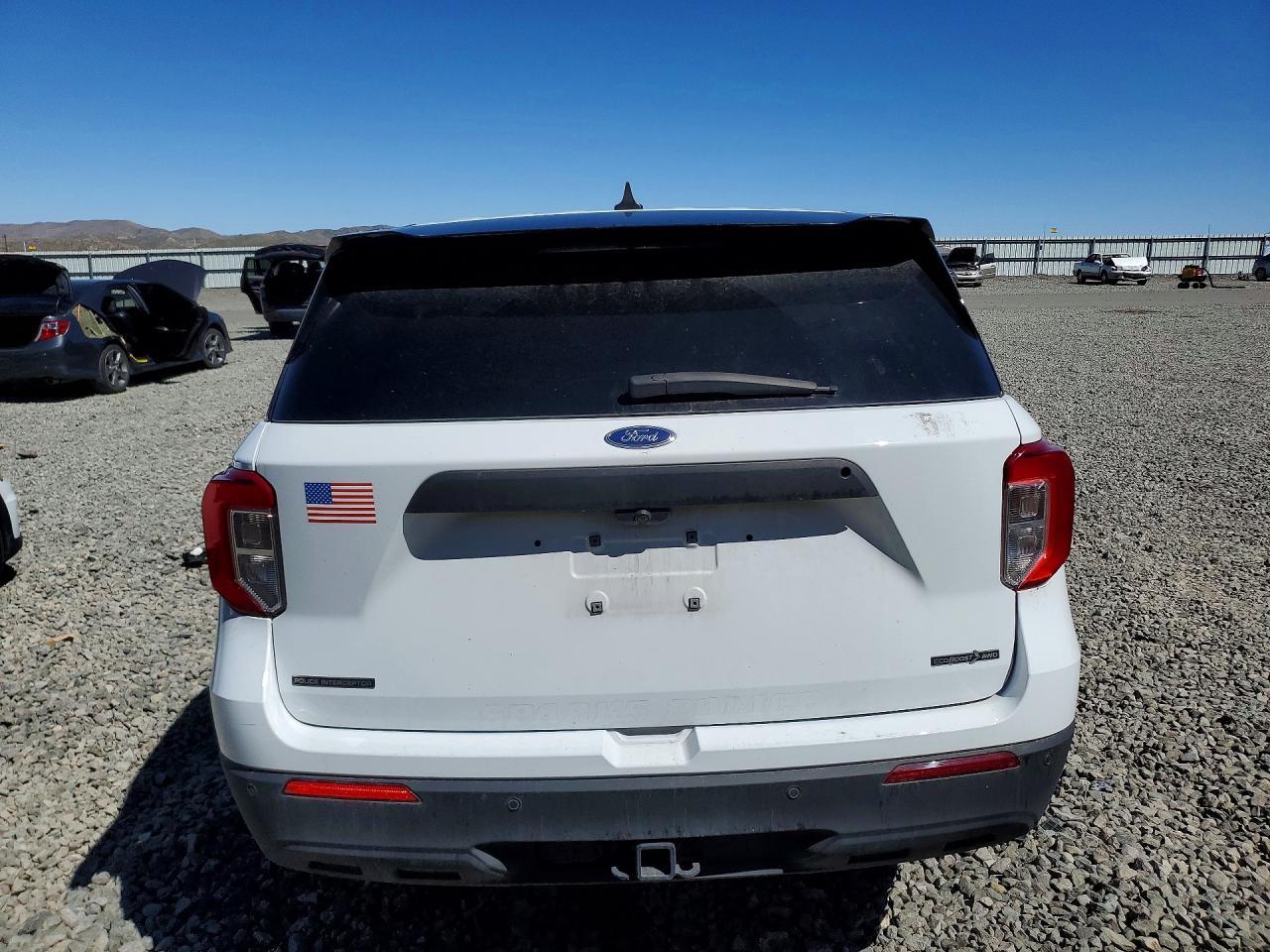2023 Ford Explorer Police Interceptor - Image 6