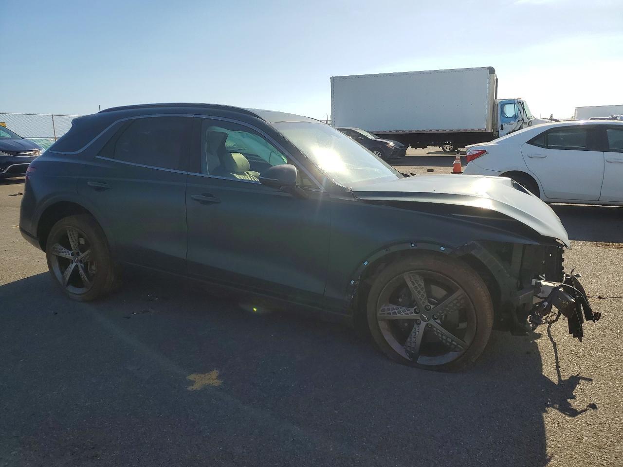 2022 Genesis Gv70 3.5T Sport - Image 4