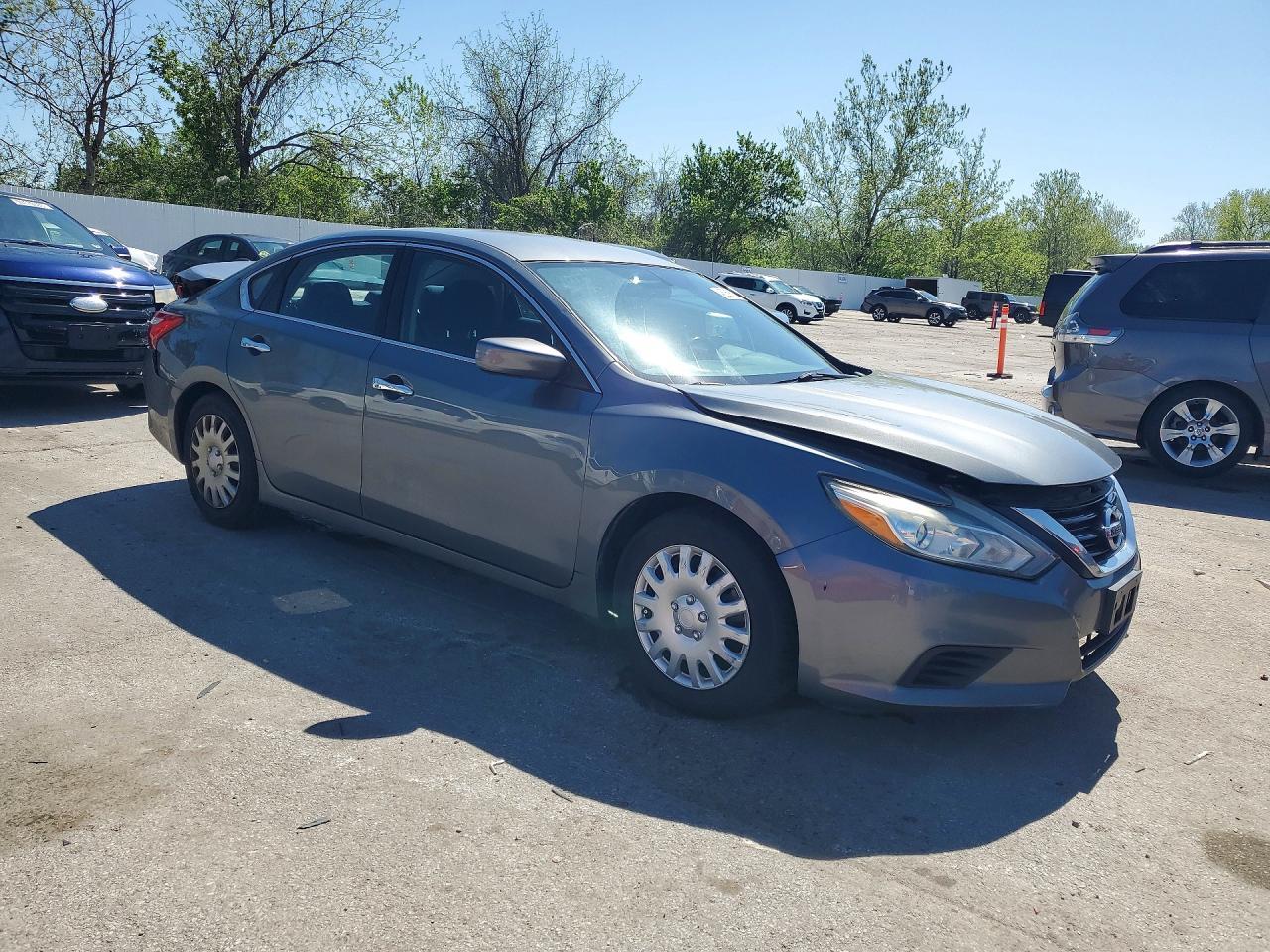 2017 Nissan Altima 2.5 S - Фото 4