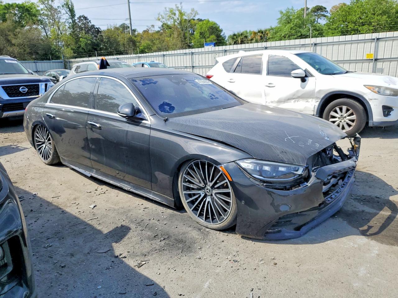 2022 Mercedes Benz S 500 4Matic - Image 4