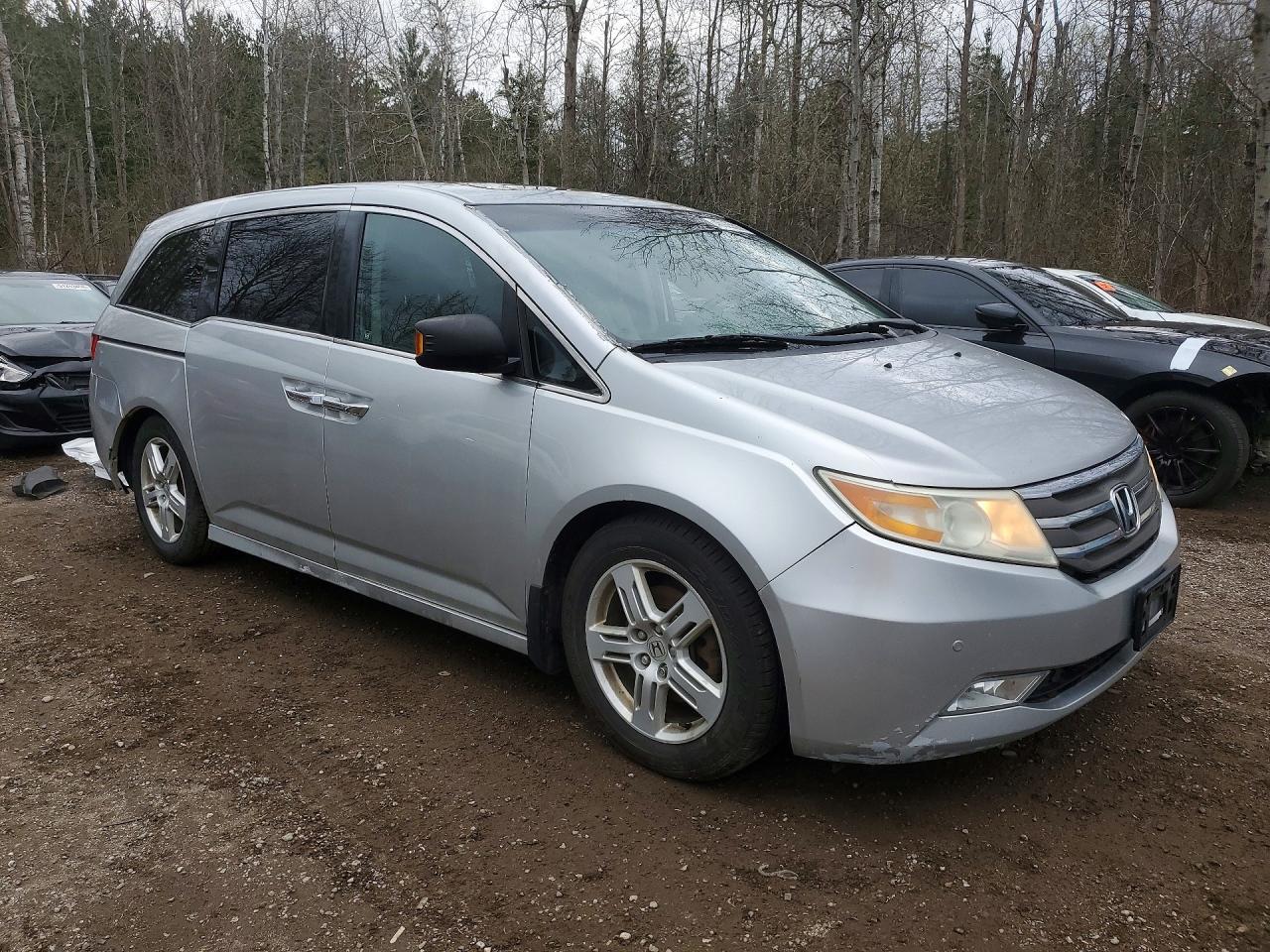 2011 Honda Odyssey Touring - Фото 4