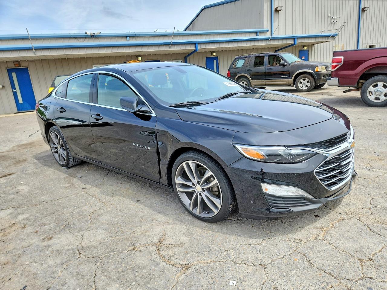 2021 Chevrolet Malibu Lt - Фото 4