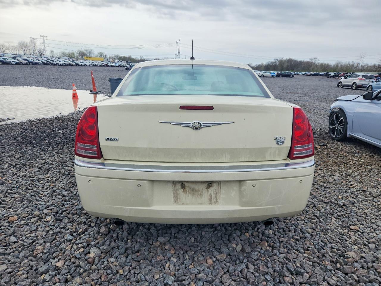 2008 Chrysler 300C - Фото 6