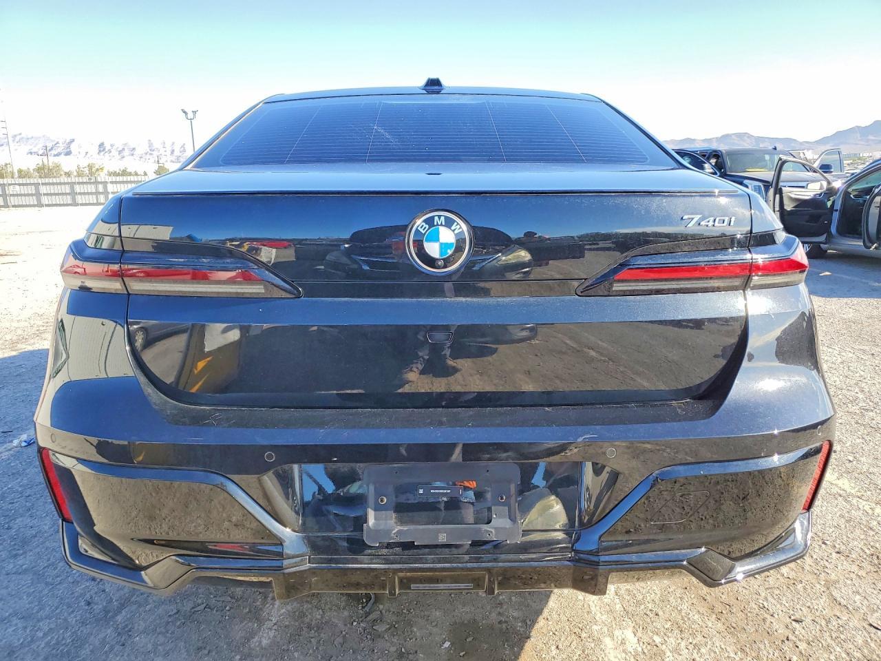 2024 BMW 740 I - Фото 6