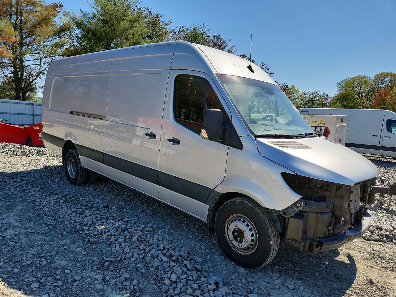 2022 Mercedes-Benz Sprinter 4500 - Фото 4