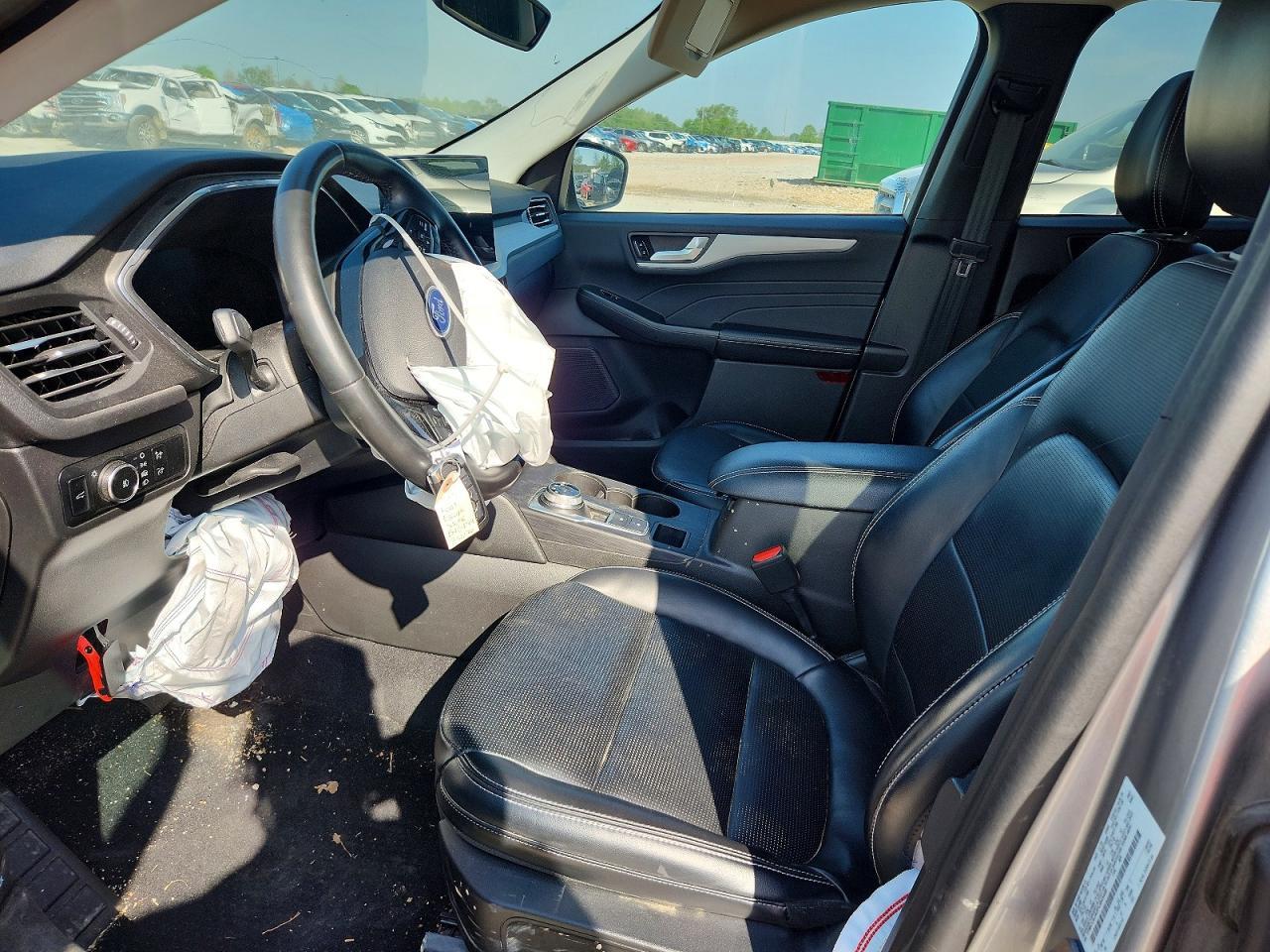 2023 Ford Escape Platinum - Фото 7