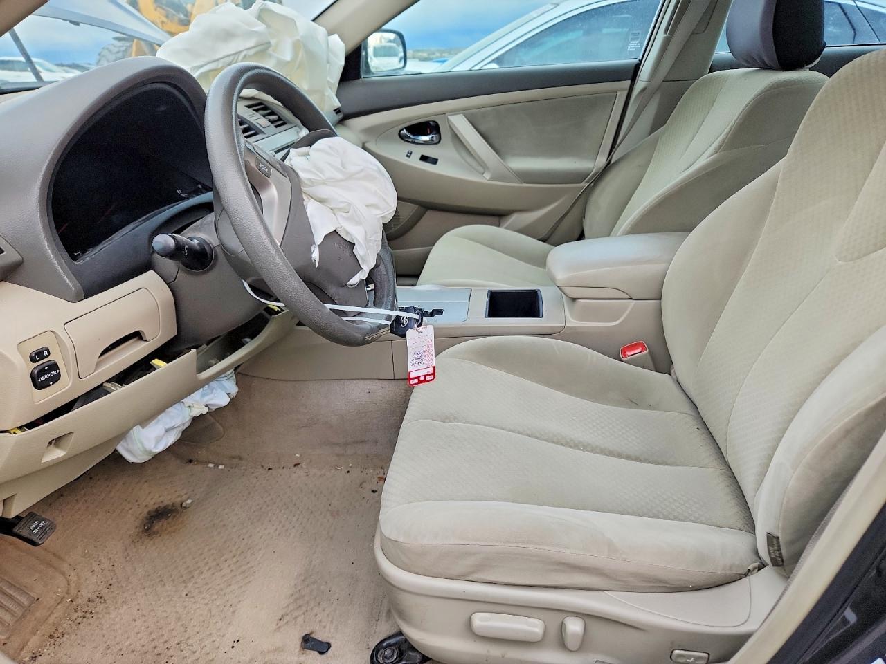 2009 Toyota Camry Le - Фото 7