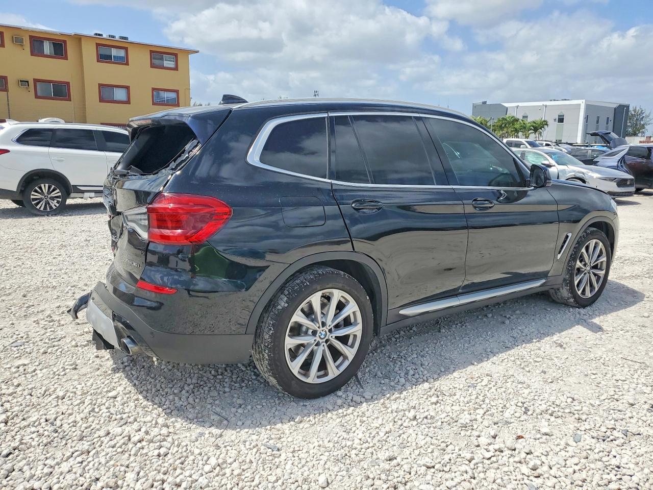 2019 BMW X3 xDrive30I - Image 3