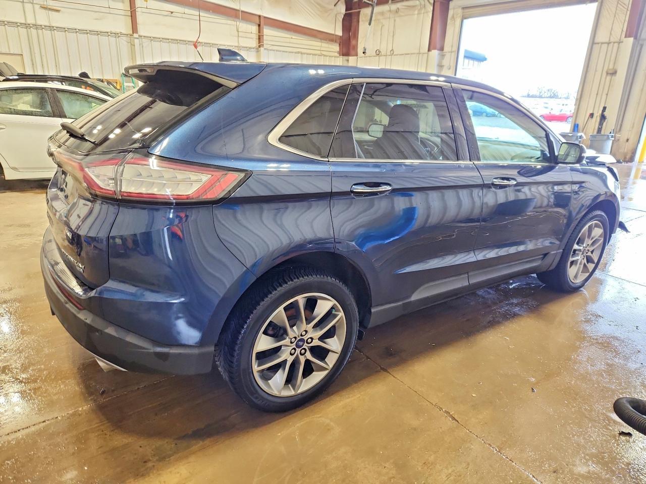 2017 Ford Edge Titanium - Фото 3