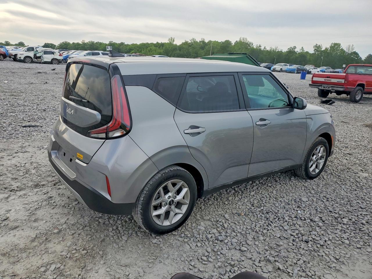 2025 Kia Soul Lx - Фото 3