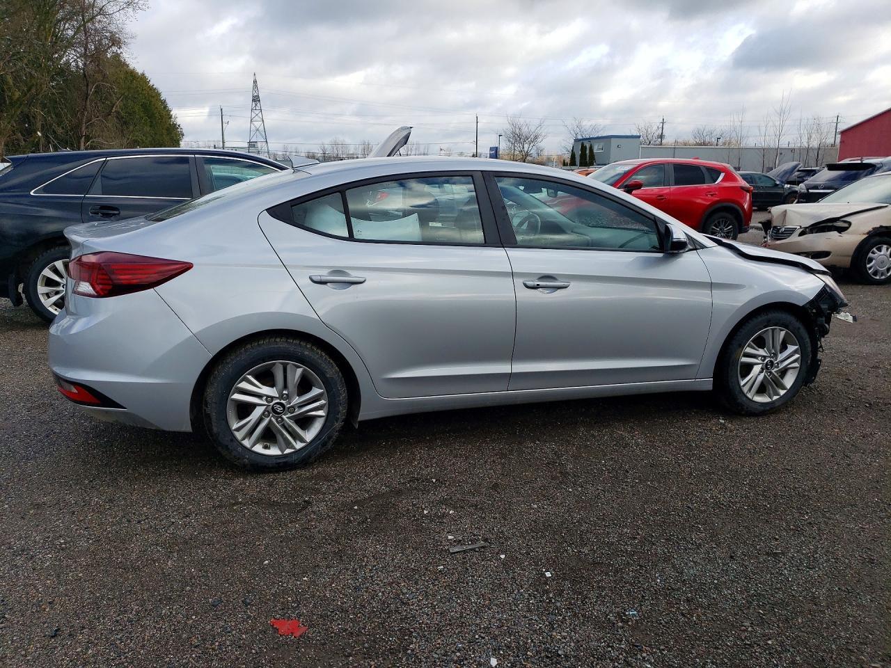 2020 Hyundai Elantra Sel - Image 3