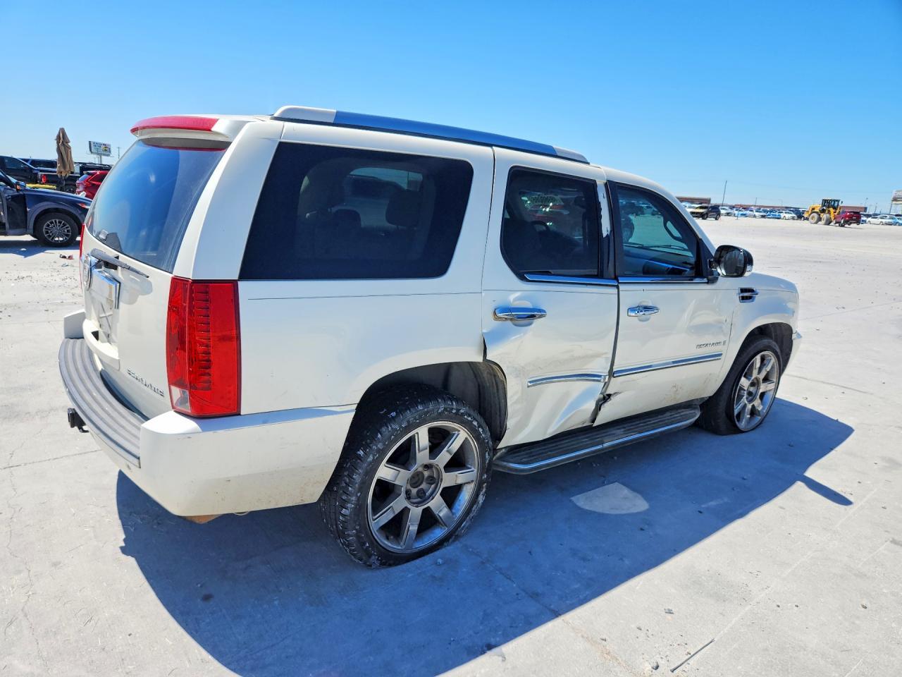 2008 Cadillac Escalade Luxury - Фото 3