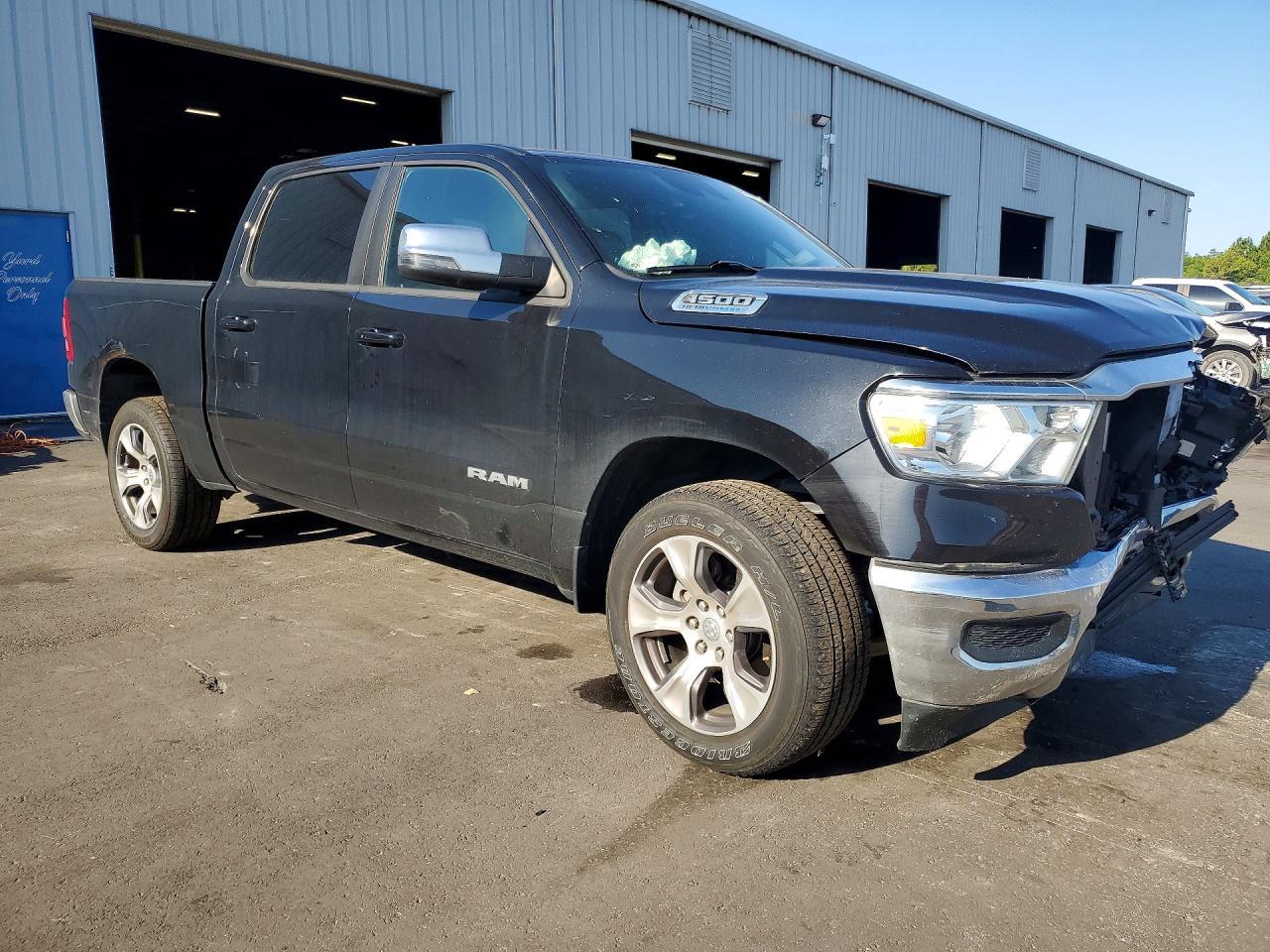2024 Ram 1500 Laramie - Image 4