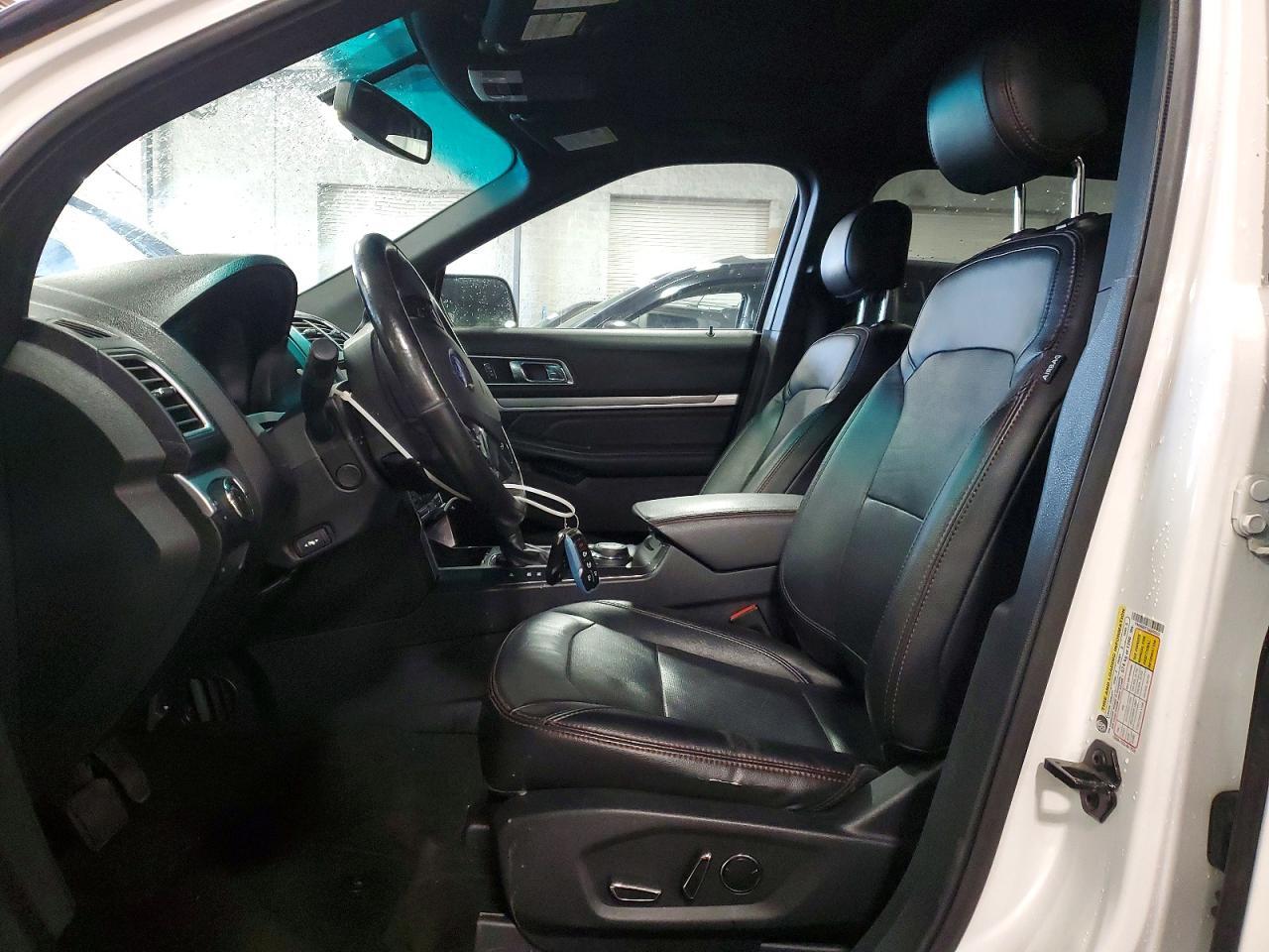 2016 Ford Explorer Sport - Фото 7