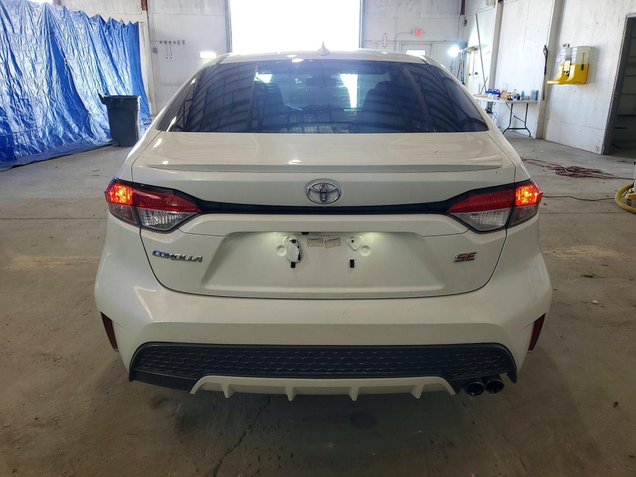 2020 Toyota Corolla Se - Image 6