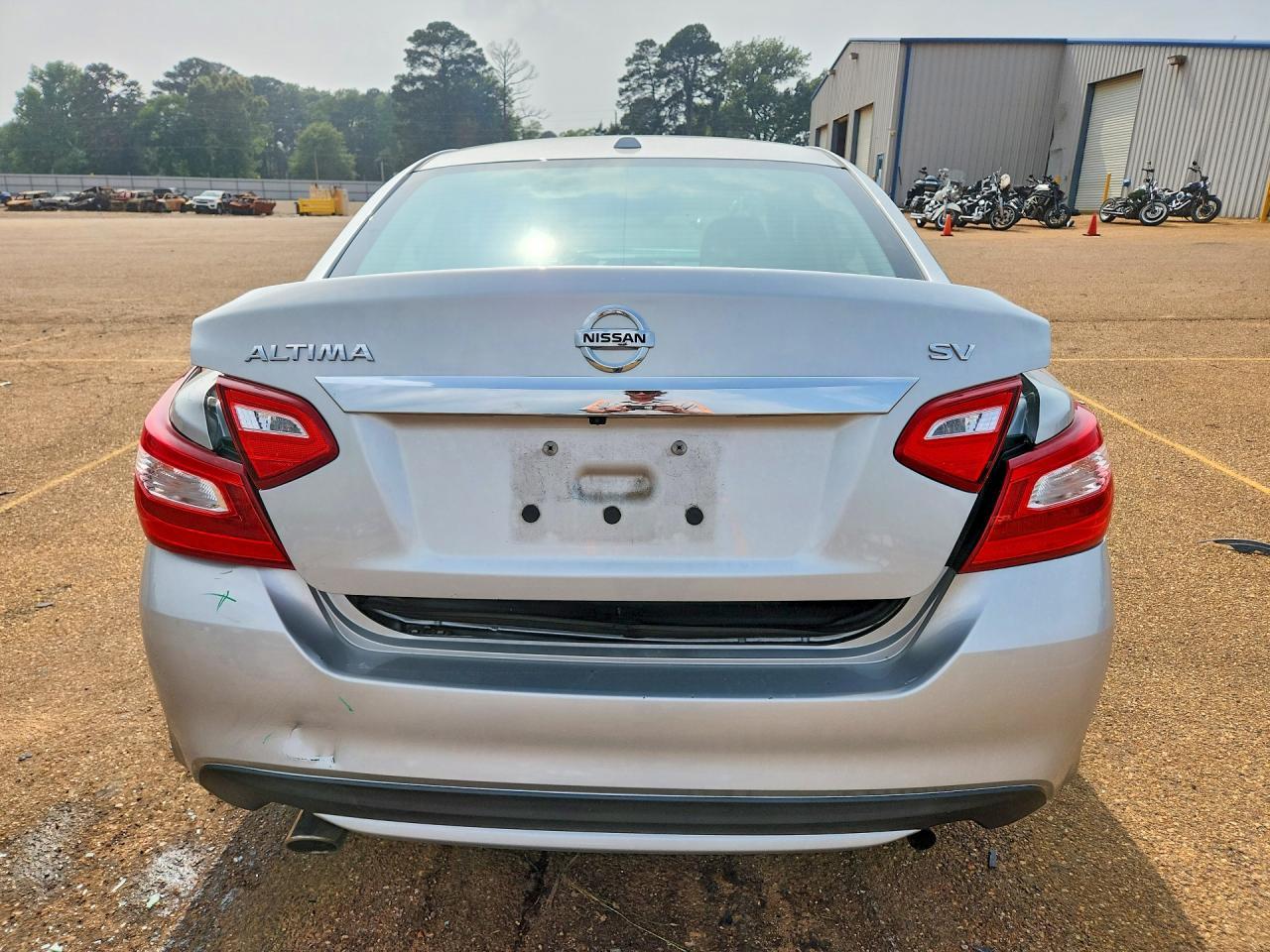 2017 Nissan Altima 2.5 Sv - Фото 6