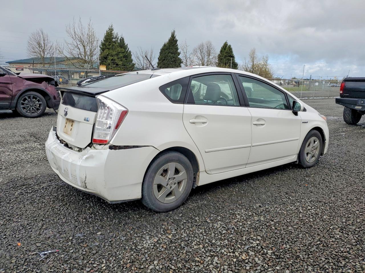 2010 Toyota Prius Iv - Фото 3