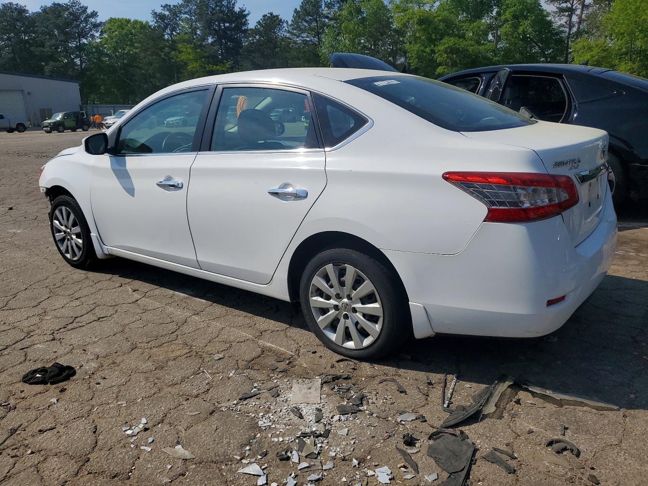 2015 Nissan Sentra S - Фото 2