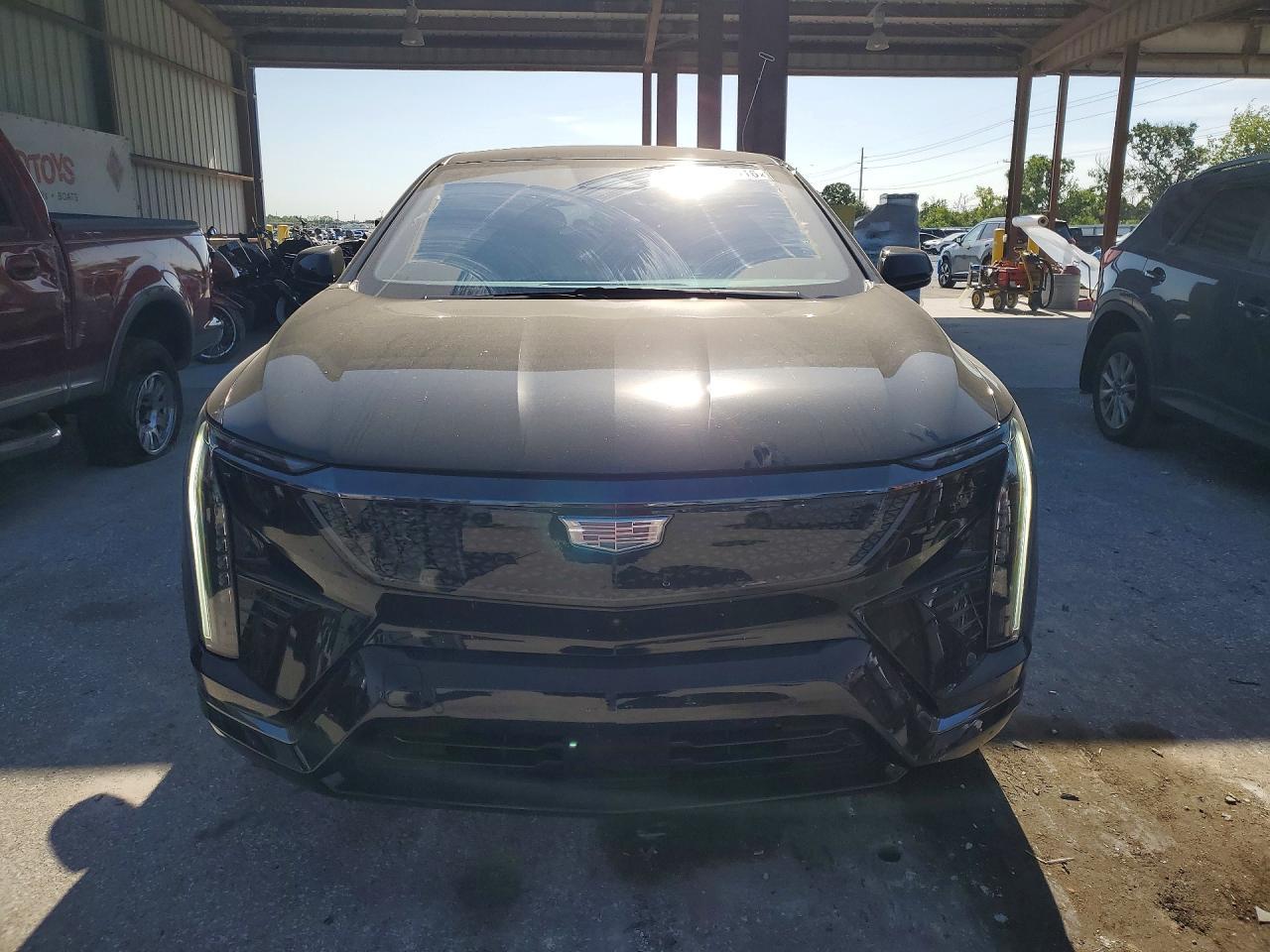 2025 Cadillac Optiq Sport - Image 5