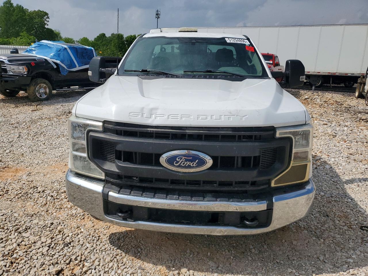 2022 Ford F250 Super Duty - Фото 5