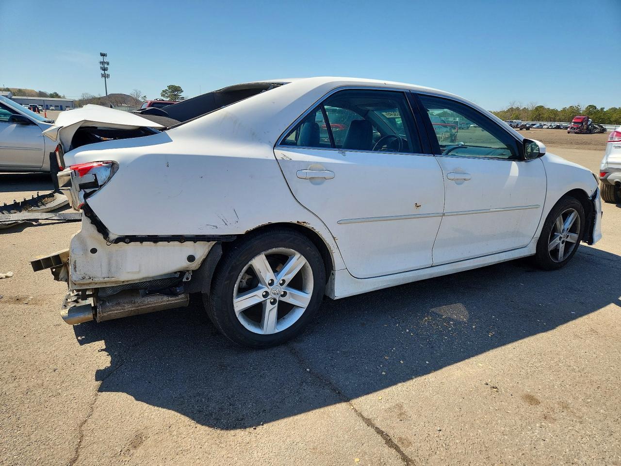 2012 Toyota Camry Se - Фото 3
