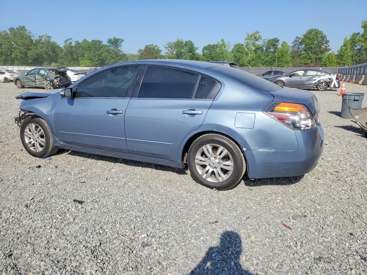 2010 Nissan Altima 2.5 - Image 2