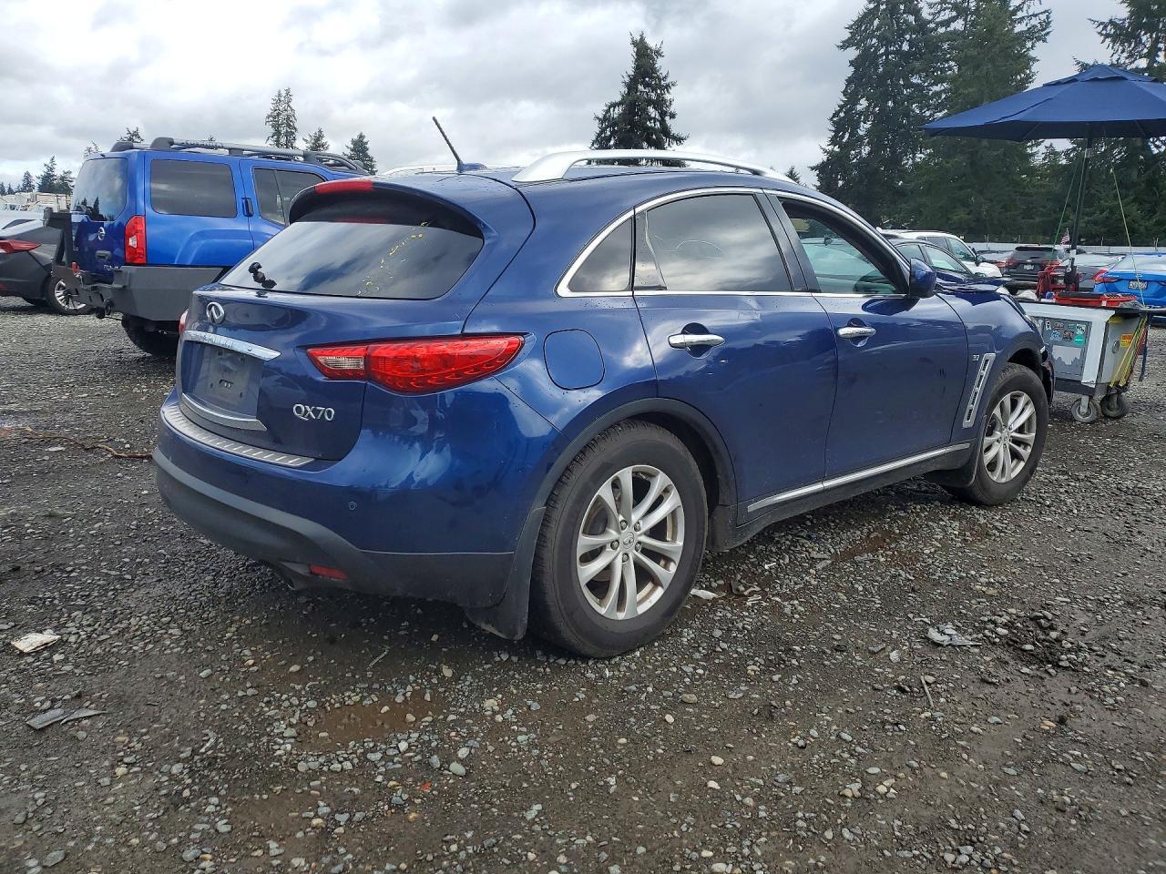 2015 Infiniti Qx70 Base - Image 3