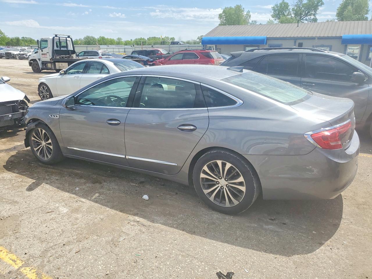 2018 Buick Lacrosse Premium - Фото 2