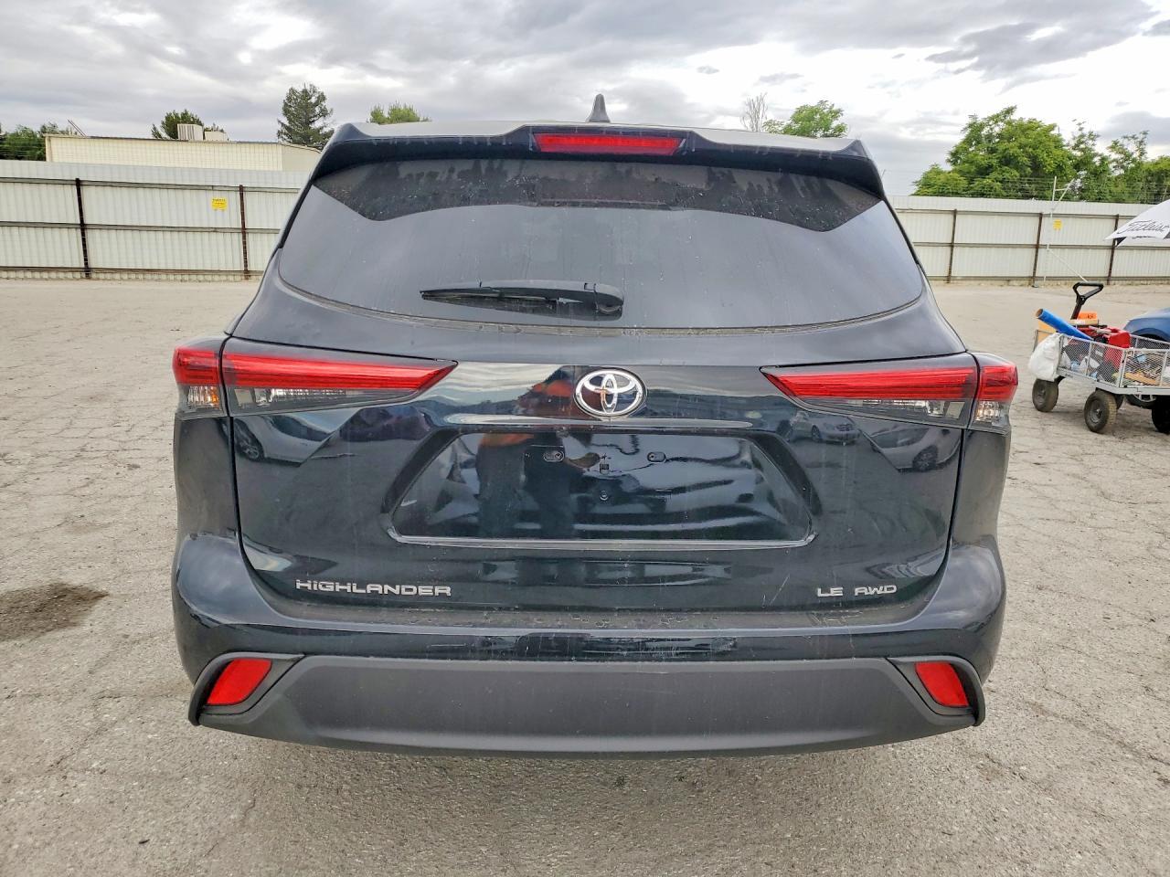 2023 Toyota Highlander Le - Фото 6