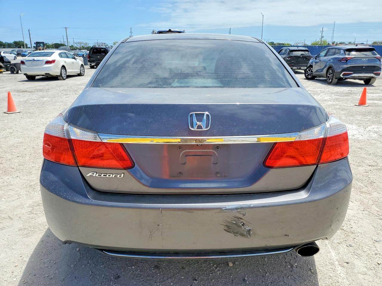 2015 Honda Accord Lx - Фото 6