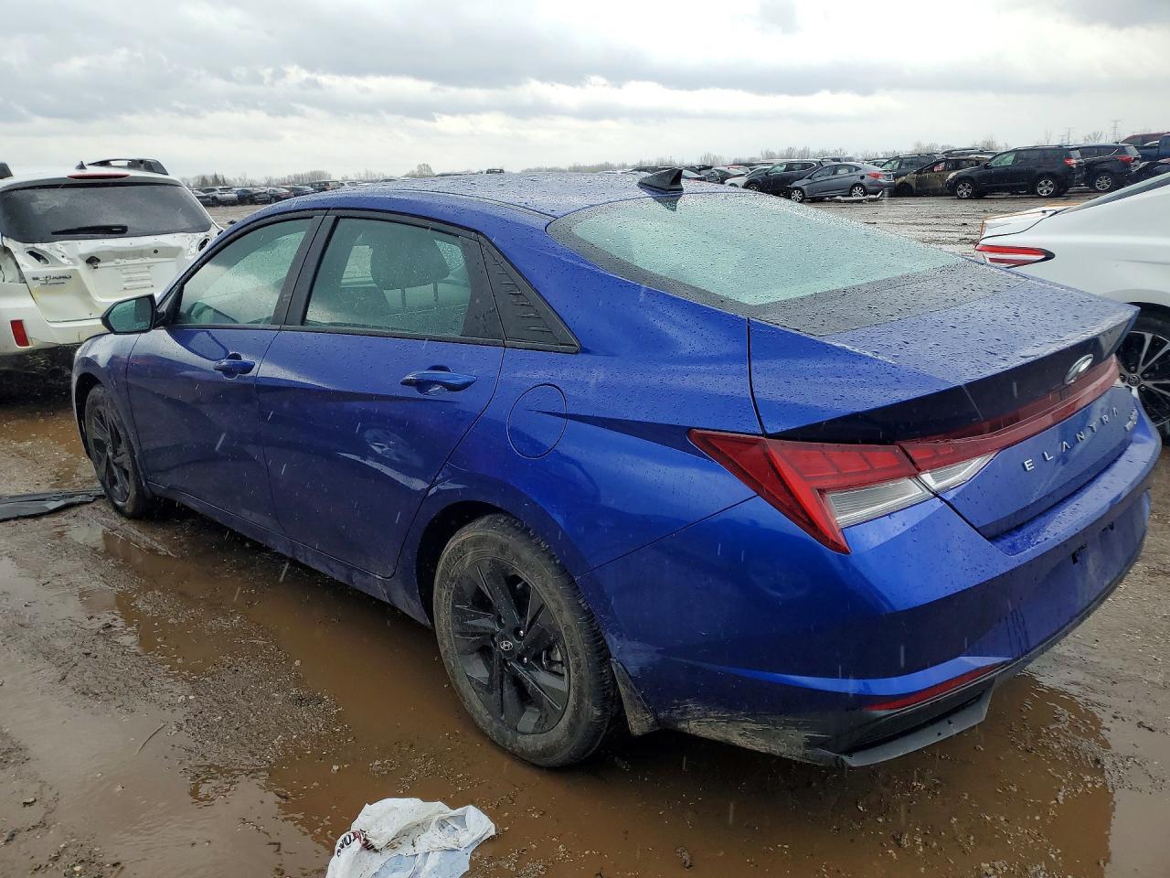 2023 Hyundai Elantra Hybrid Blue - Image 2