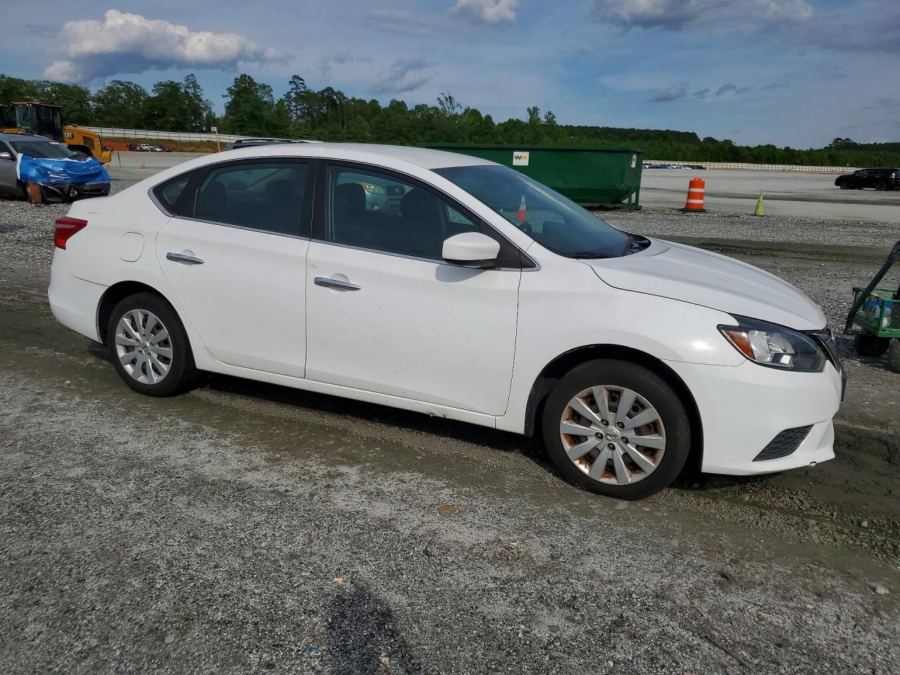 2018 Nissan Sentra S - Фото 4