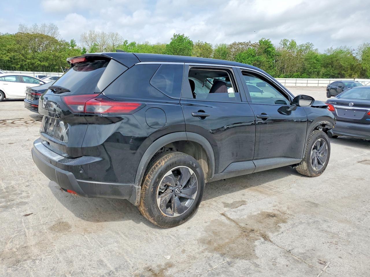 2025 Nissan Rogue Sv - Фото 3