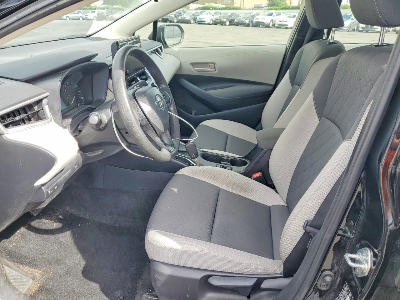 2023 Toyota Corolla Hybrid Le - Image 7