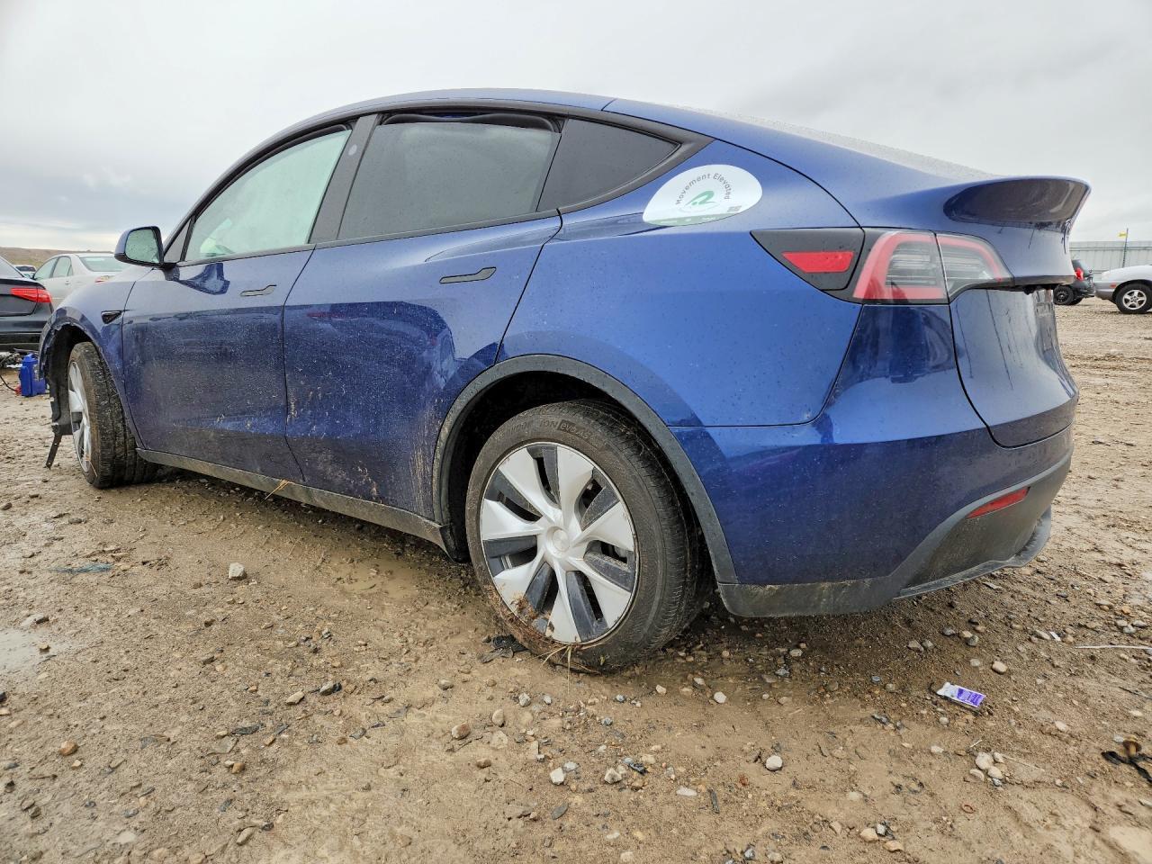 2023 Tesla Model Y - Фото 2