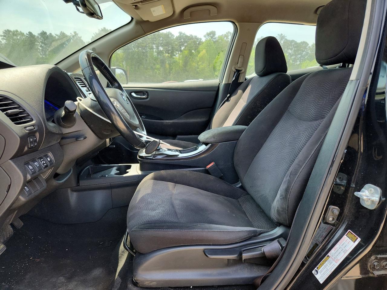 2015 Nissan Leaf Sv - Image 7