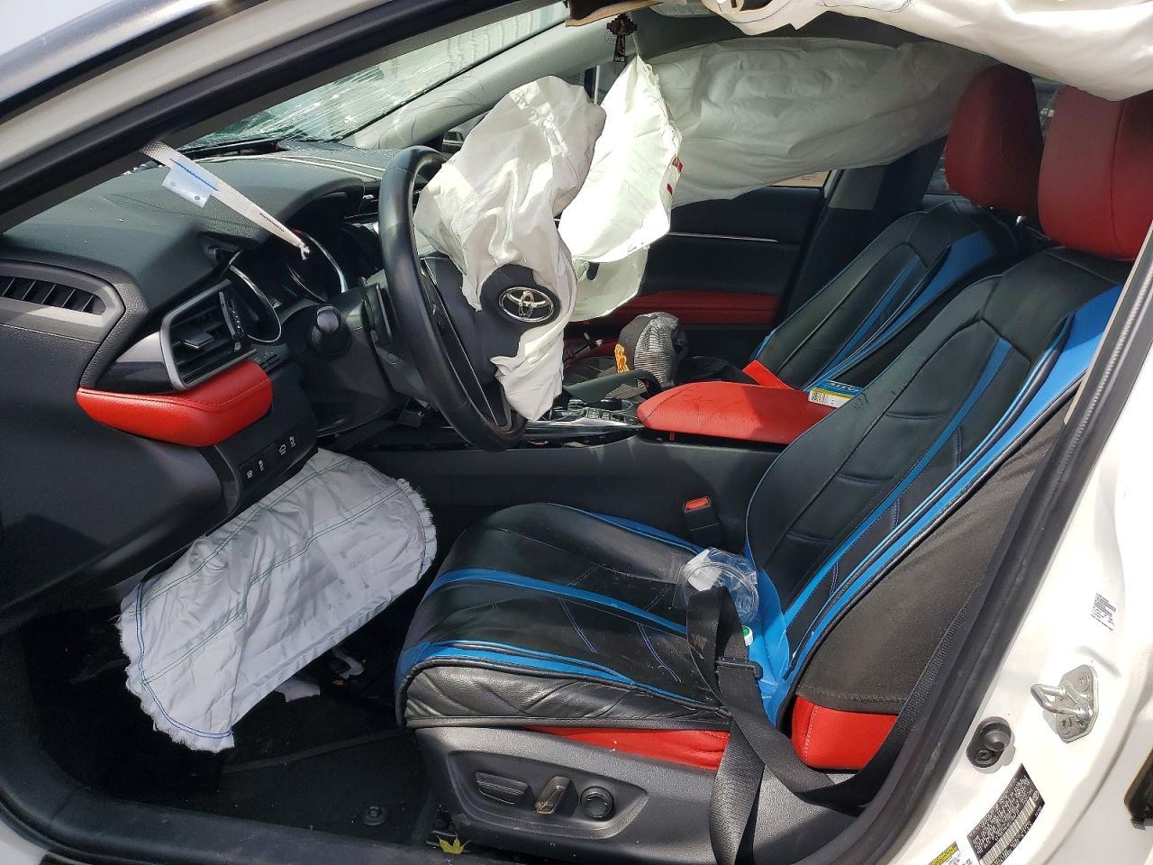 2019 Toyota Camry Xse - Фото 7