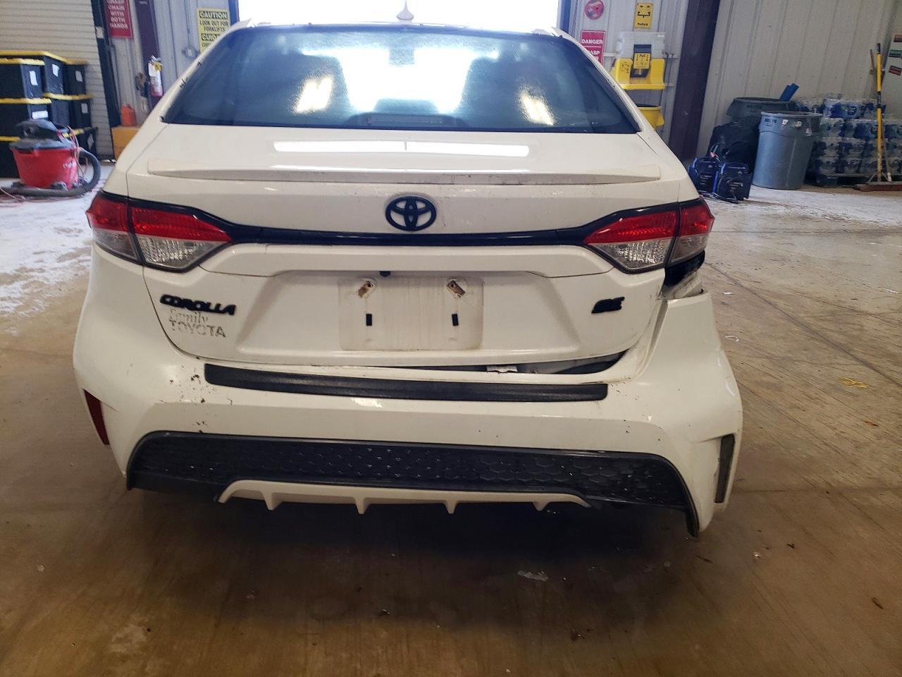 2022 Toyota Corolla Se - Фото 6