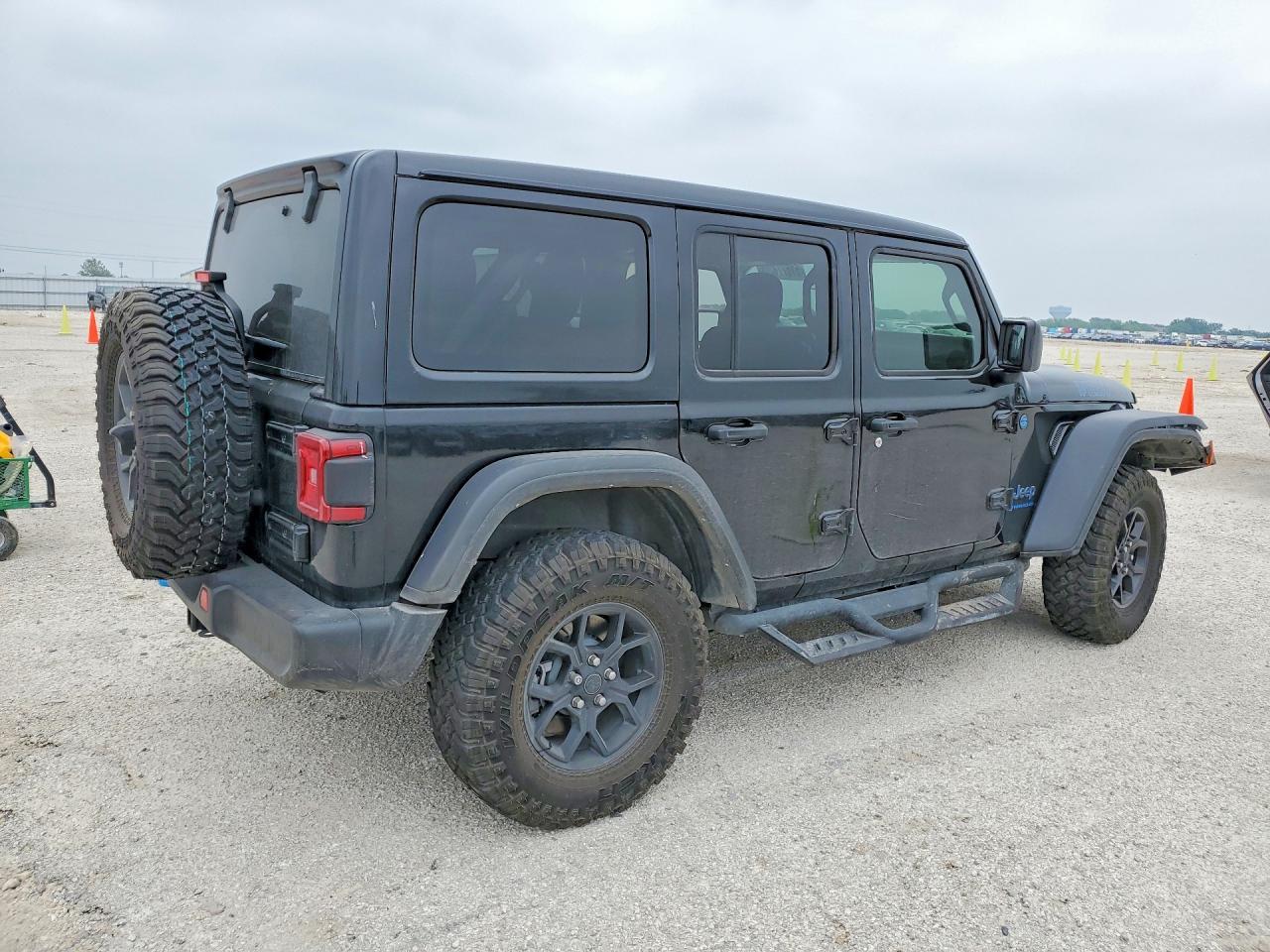 2024 Jeep Wrangler 4Xe - Фото 3