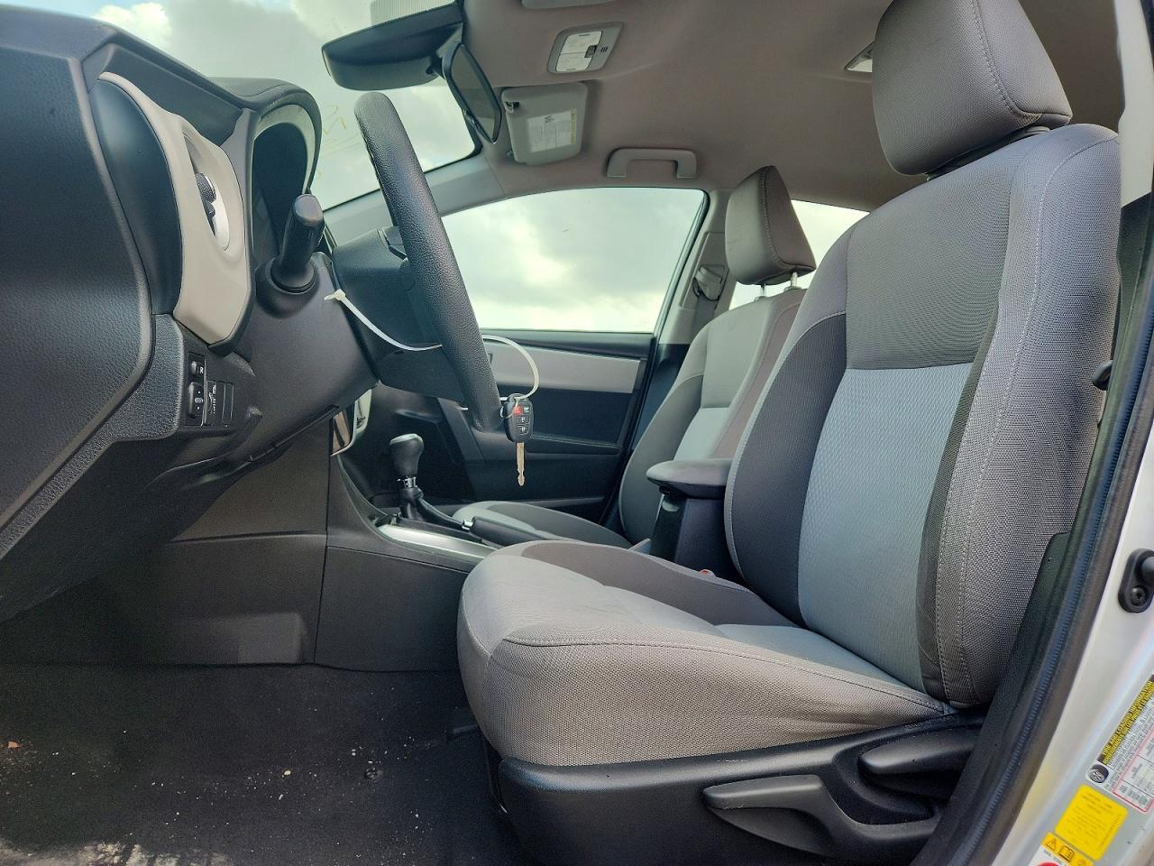 2019 Toyota Corolla Le - Фото 7