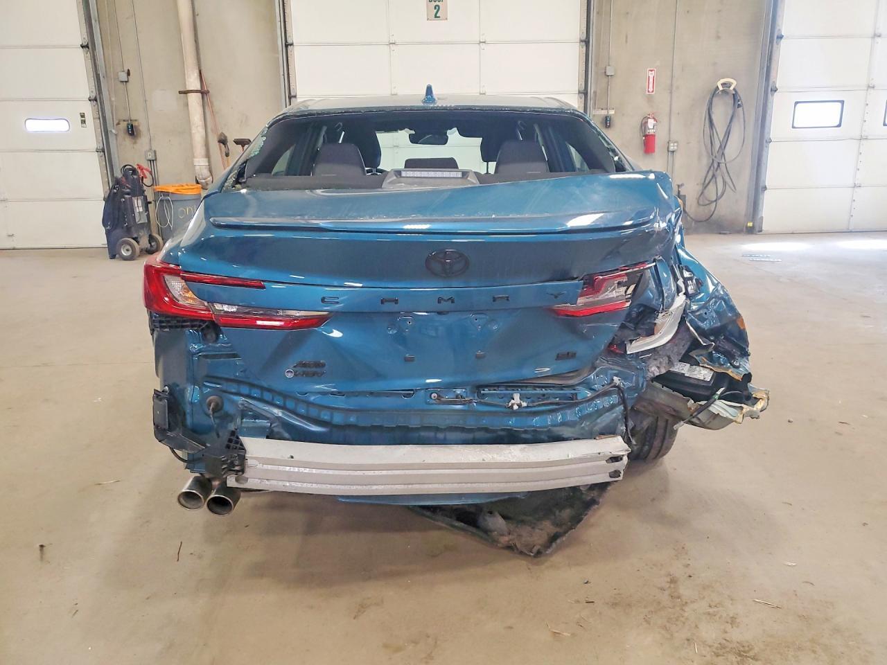 2025 Toyota Camry Se - Фото 6