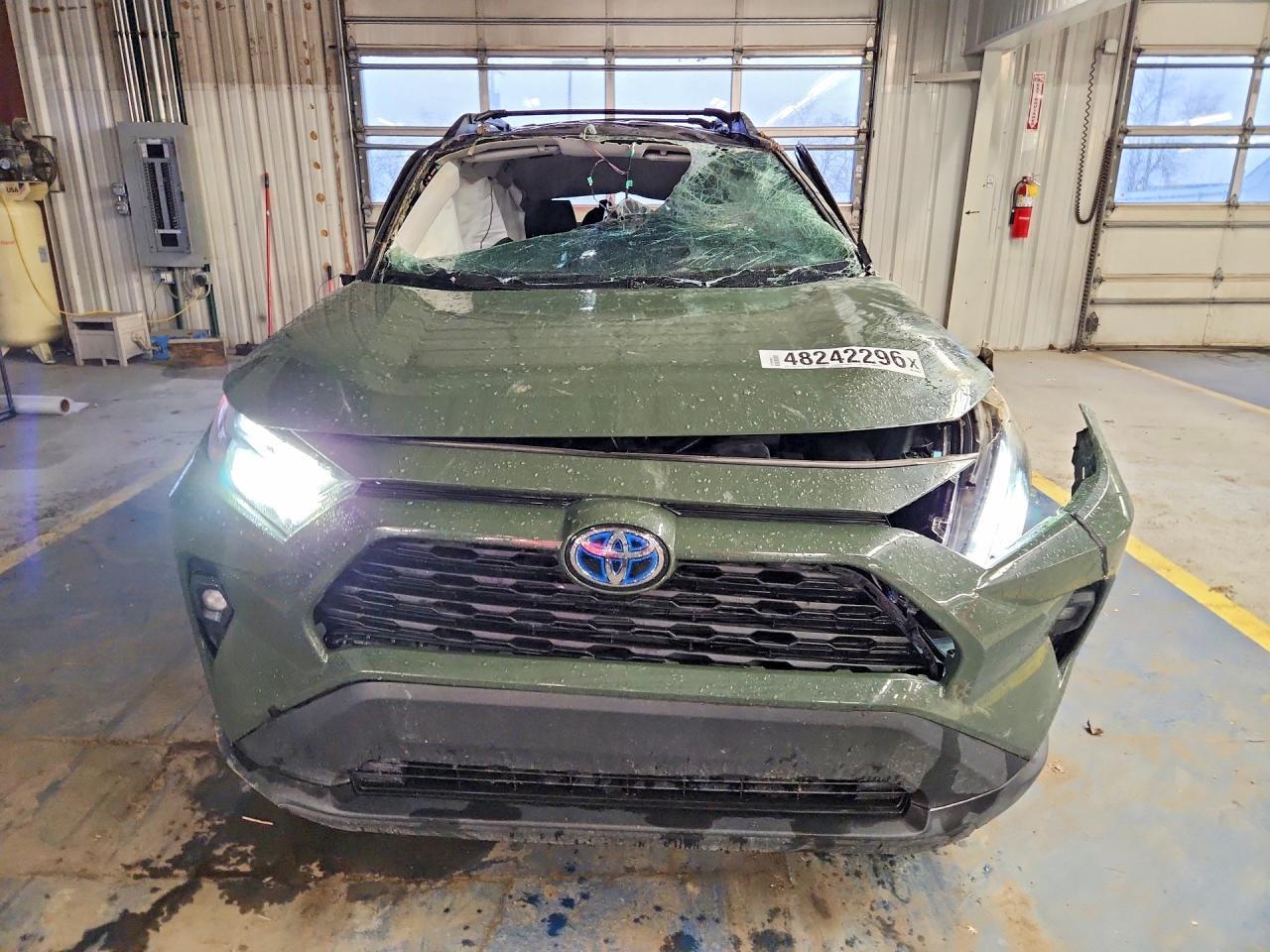 2024 Toyota Rav4 Hybrid Woodland Edition - Фото 5