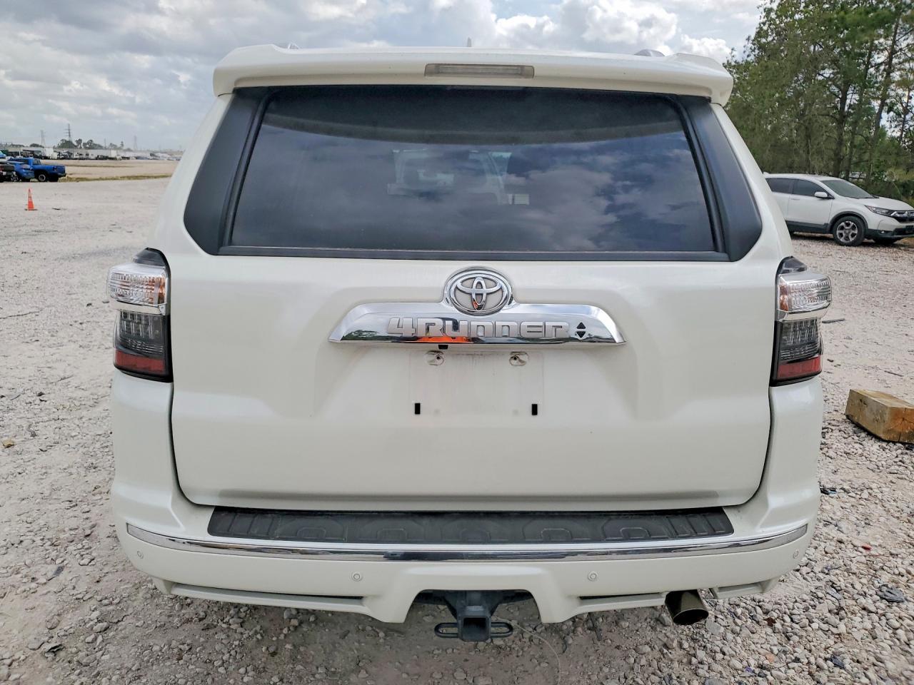 2020 Toyota 4Runner Limited - Фото 6