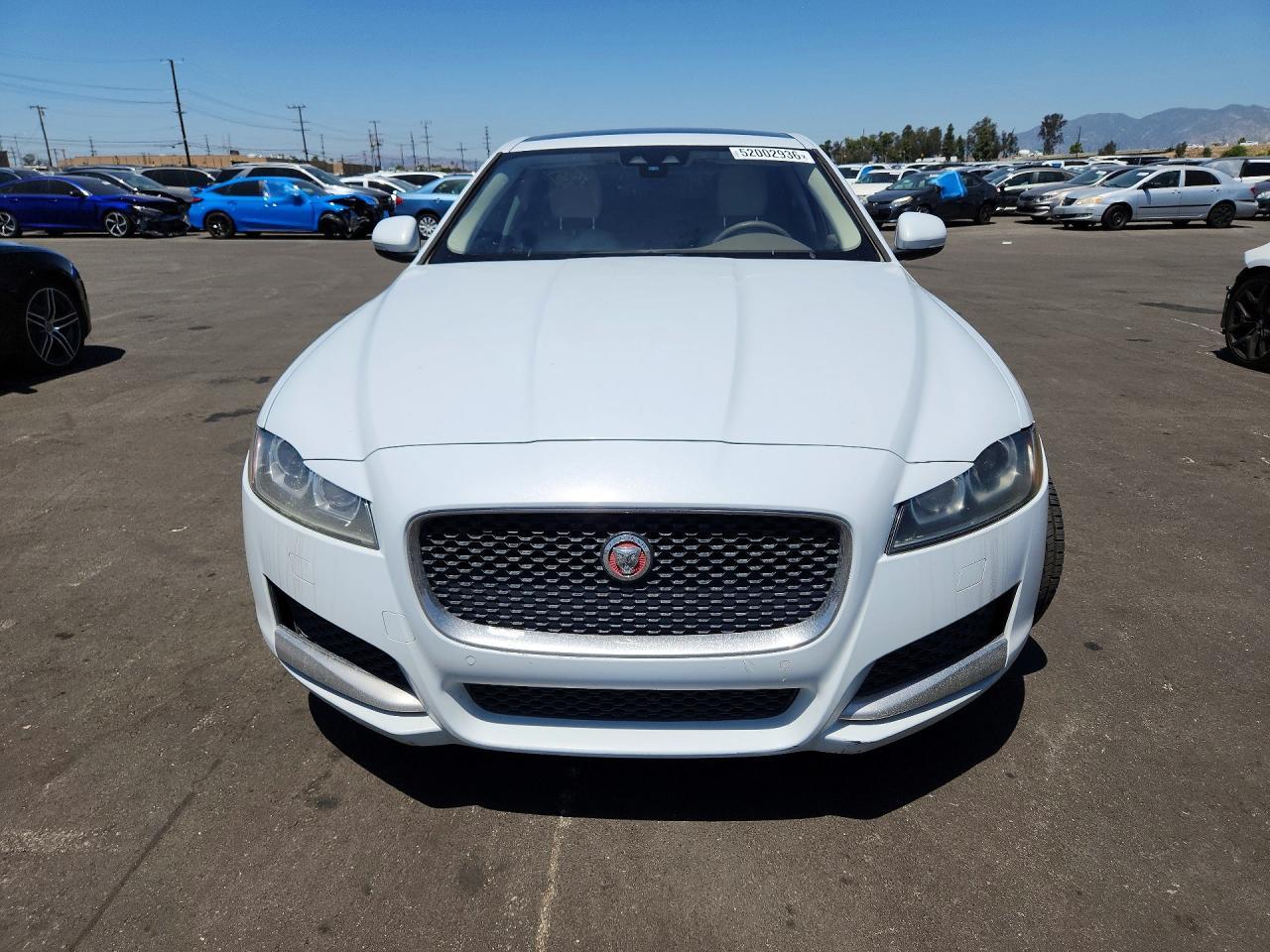 2017 Jaguar Xf Prestige - Фото 5