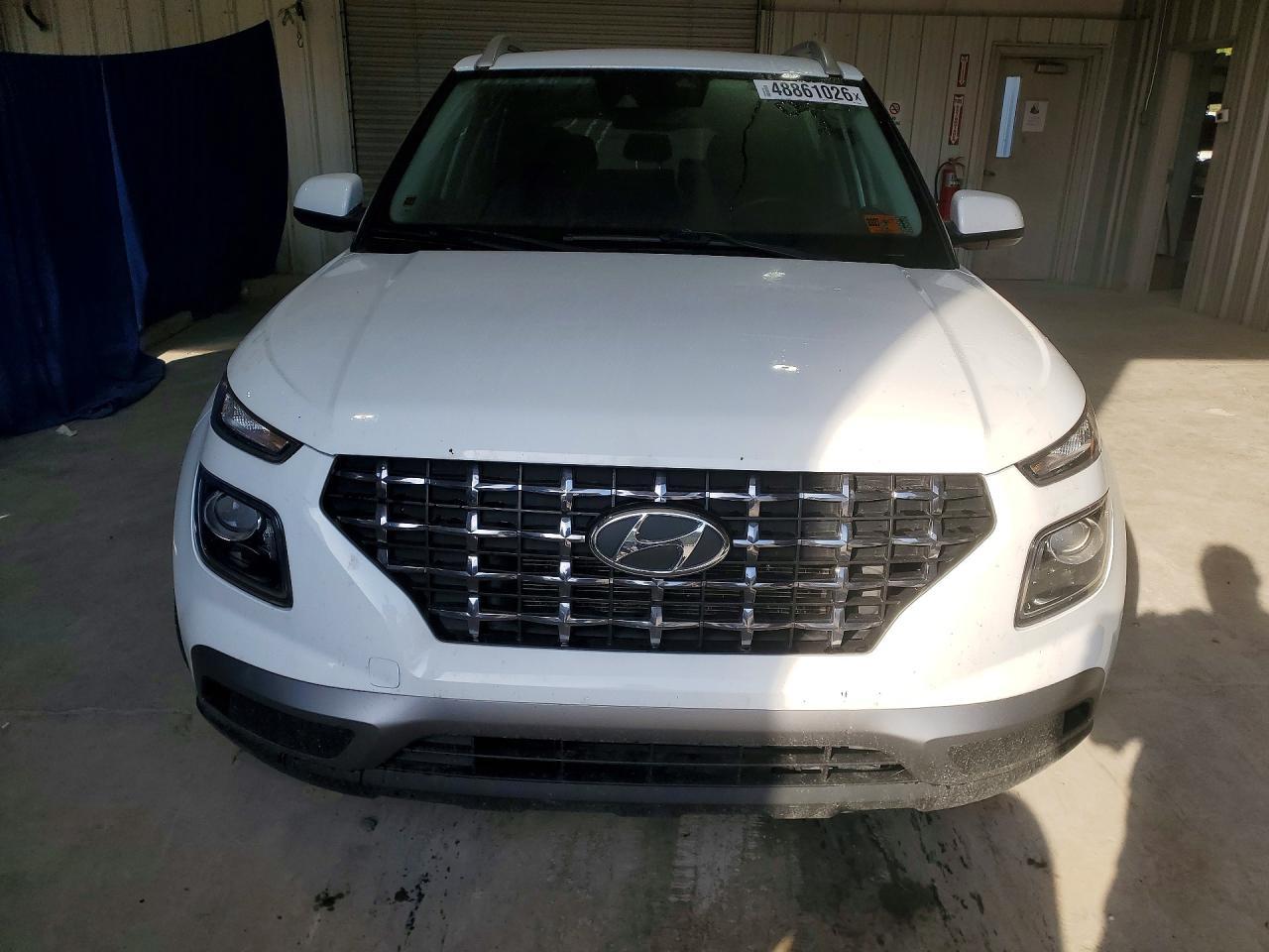 2022 Hyundai Venue Sel - Image 5